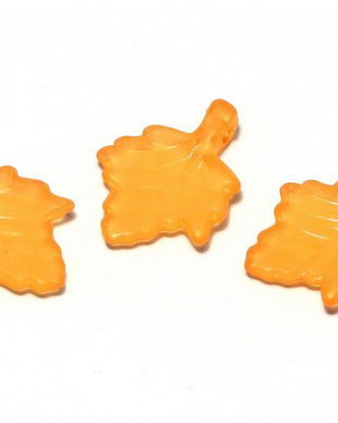 Pandantiv din acril, frosted, frunza, 18x13 mm, portocalii