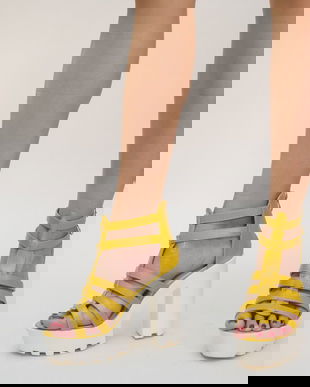 Sandale Bost Galbene