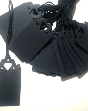 Etichete.Etichete produs. Tag-uri. Etichete negre