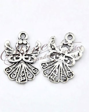 Charm inger, arigintiu antichizat