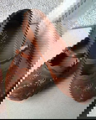 PANTOFI OPINCUTE PIELE NATURALA MARIME 37 INTERIOR 24 CM