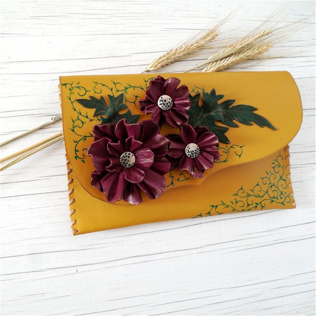 poseta plic handmade unicat din piele - Burgund Flowers