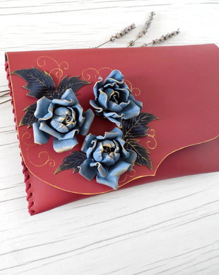 poseta plic handmade unicat din piele - Blue Roses