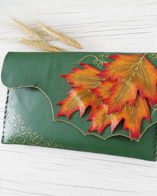 poseta plic handmade unicat din piele - Fall is Here