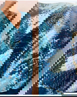 Cardigan cu broderie fina din margele