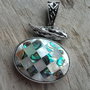 Pandantiv sidef cu abalone, 60x42 mm
