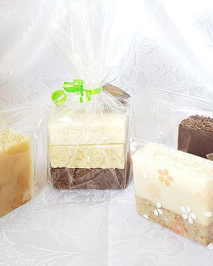 Set cadou - 3 sapunuri 100% naturale