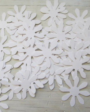 Confetti flori