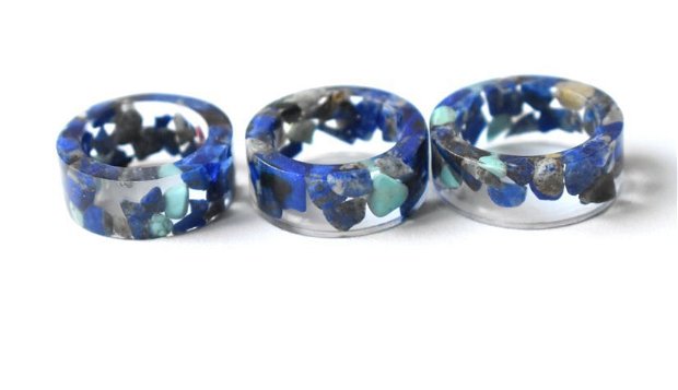 Inel din rășină eco, Inel rasina cu spartura de lapis lazuli si turcoaz, Verighetă rășină cu pietre naturale