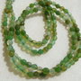 Agate in degrade de verde crud sfere mici fatetate sir aprox 18 cm - fara inchizatoare