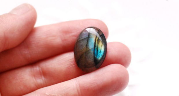 Cabochon Labradorit  Oval - L8