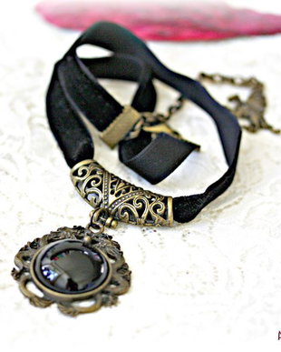 Colier choker cu dragoni si onix