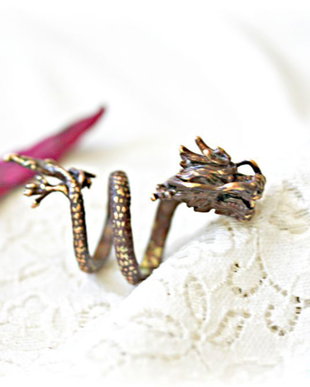 Inel unisex cu dragon