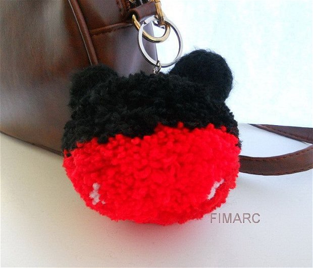 Mickey Mouse Pom Pom - breloc pentru geanta,ghiozdan,...etc