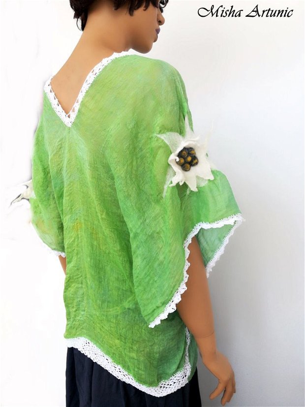 VANDUT - Bluza cu Flori de colt impaslite
