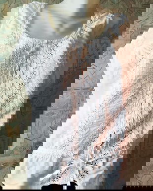 bluza alba cu broderie ajurata