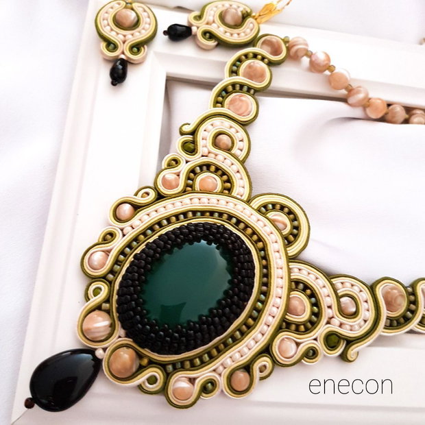 Set soutache cu sidef și agat