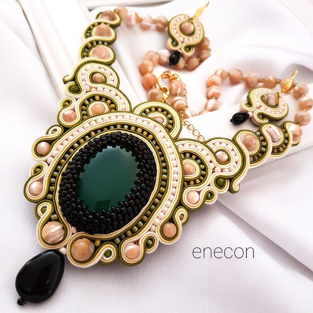 Set soutache cu sidef și agat