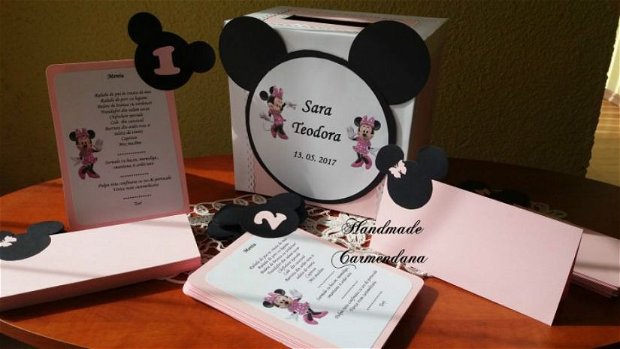 Set papetarie botez tematic Minnie Mouse