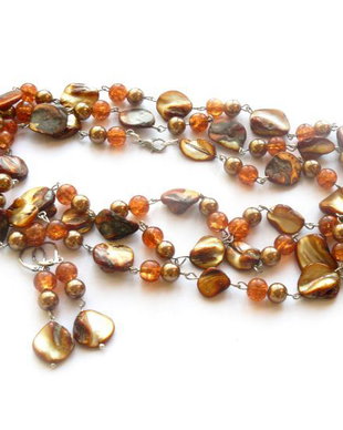 Set cu perle biwa