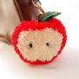Apple Pom Pom - breloc pt.gheanta,ghiozdan,rucsac,de atarnat la oglinda masinii