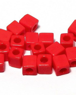 Margele Miyuki Square 4 mm, Opaque Red-0407