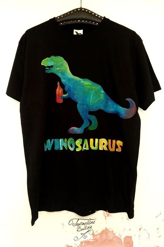 Winosaurus. Tricou pentru barbați pasionați de vin.