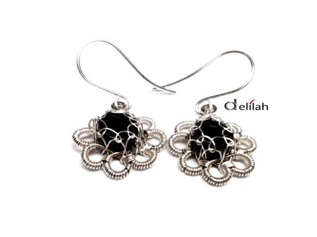 Cercei Black Flower cu Onyx