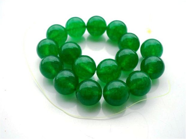 Green jade 12 mm