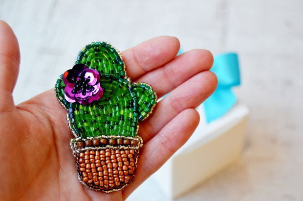 Brosa  Cactus