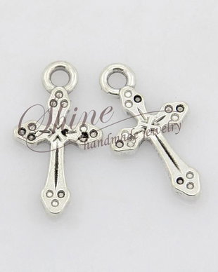 Charm cruce argintie, 19x10.5mm