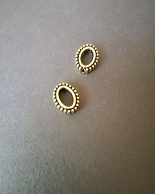 DISTANTIER  AURIU - 13 X 10 MM