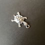 PANDANTIV BROASCA TESTOASA - 36 X 21 MM