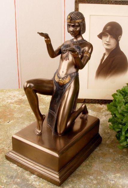 Statueta cu o dansatoare egipteana