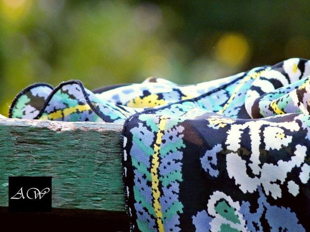 Esarfa PRINT FLORI STILIZATE
