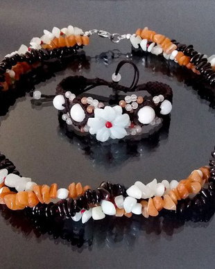 Set granat, piatra soarelui, jad