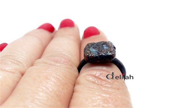 Inel din cupru oxidat cu lapis lazuli patrat (IN042)