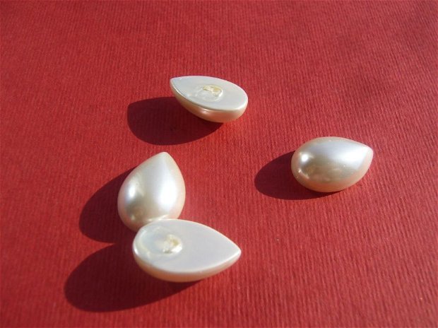 (2 bucati) Perle albe tip Mallorca lacrima semi-gaurita aprox 18x12mm