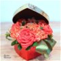 Aranjament in cutie inima cu trandafiri rosii/Flori textile in cutie/Cadou handmade