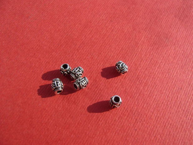 Tubulet din argint .925 partial antichizat aprox 5x4 mm