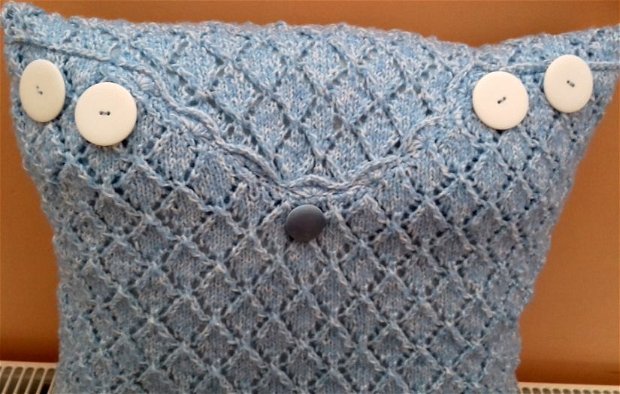 pernuta decor tricotata