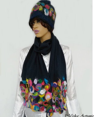 Fular cu spirale multicolore impaslite