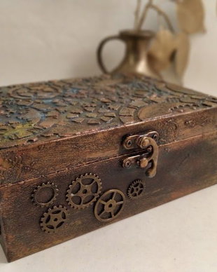 Cutie Steampunk-rotite si ceasuri-2