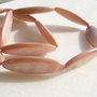 Sidef vopsit oval alungit aprox 30-31x10-11x4-5 mm