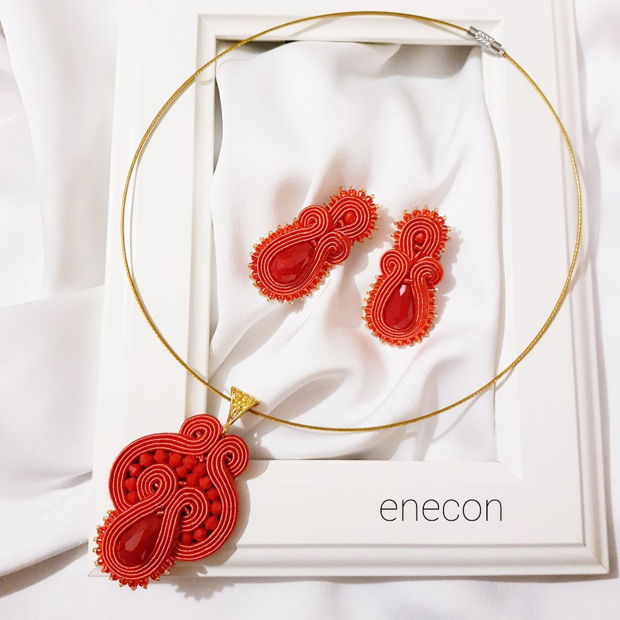 Set soutache rosu cu cristale