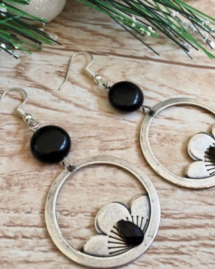 Cercei zamac cu cabochon onix