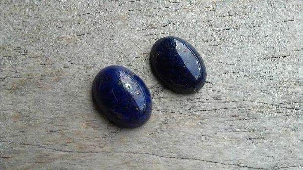 Set 2 cabochoane lapis lazuli, 16x12 mm