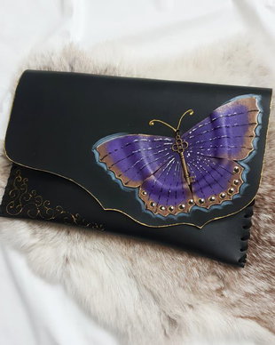 poseta plic handmade unicat din piele -Purple Shade of Spring