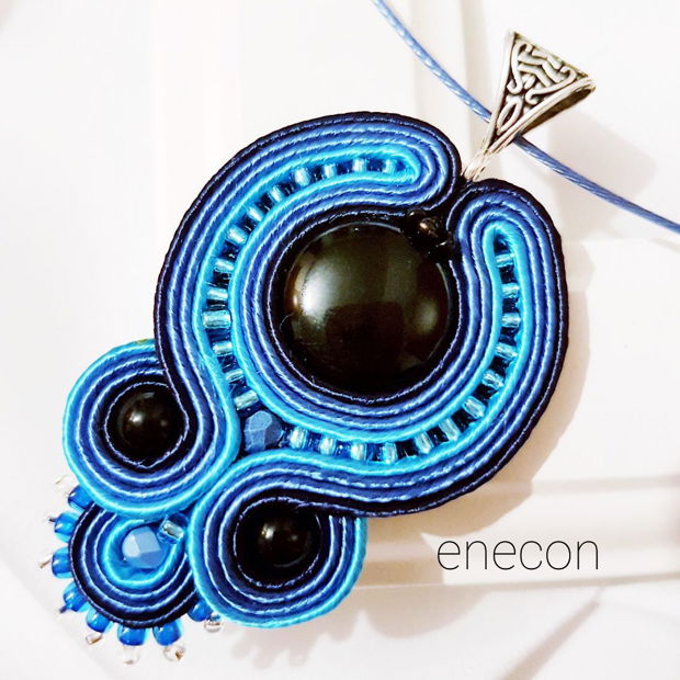 Pandantiv soutache albastru cu onix