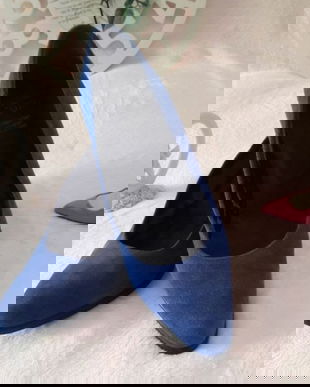 Pantofi piele întoarsă.